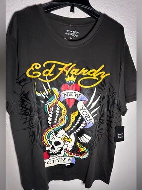 Ed Hardy Black Short Sleeve Graphic Tee with Multicolor Skull & Snake